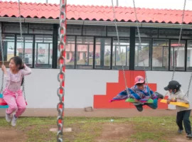 La educación es un motor fundamental para el desarrollo, nosotros trabajamos por fortalecerla