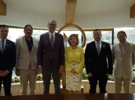 Nobis Holding de Inversiones recibió la visita del embajador de Canadá