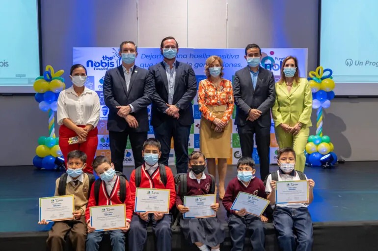 Más de mil becas educativas entregadas en 16 ediciones de Nobis Educando